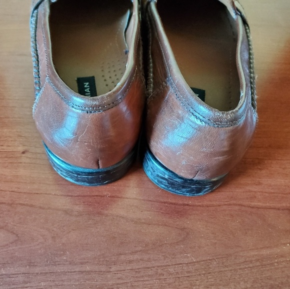Bostonian Brown Leatger Tassel Loafers Size 9 - Picture 4 of 7